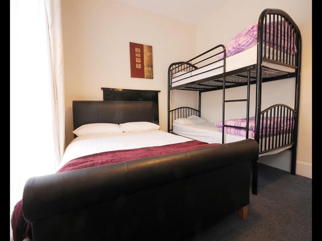 Sive Budget Accommodation Кэрсивин Номер фото